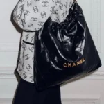 Comparing Authentic and Replica CHANEL 22 Handbags