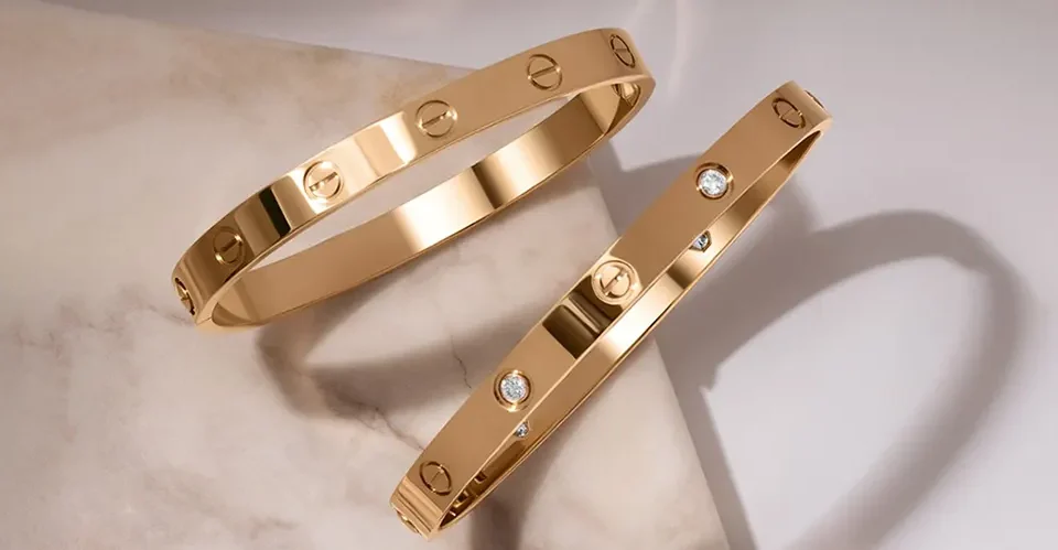 Christmas Gift Guide: Top 10 Luxury Jewelry Pieces for Her