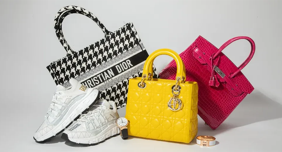 Top 10 Must-Have Fashion Pieces Worth Buying in 2026